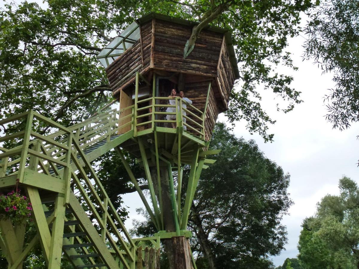 Camping Belle Riviere Chaniers Exteriör bild