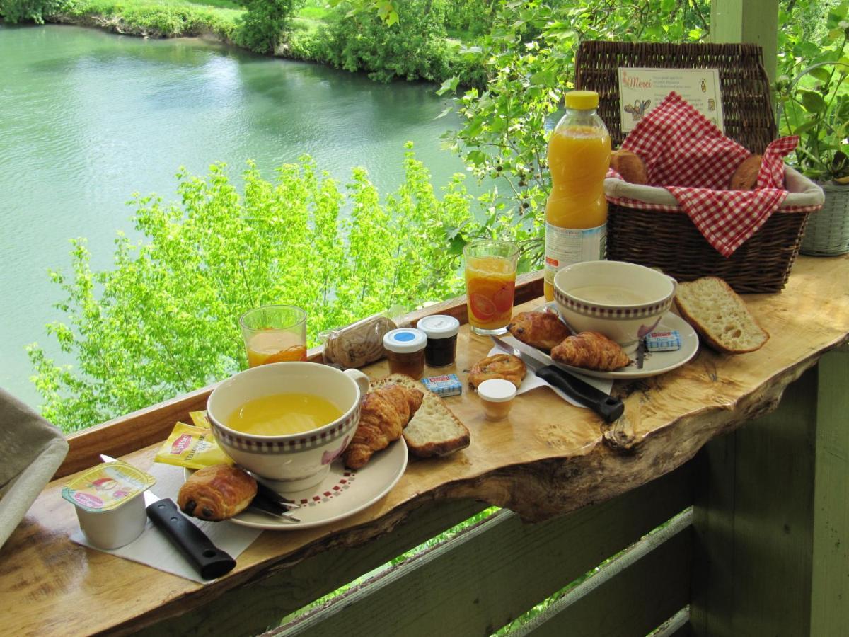 Camping Belle Riviere Chaniers Exteriör bild