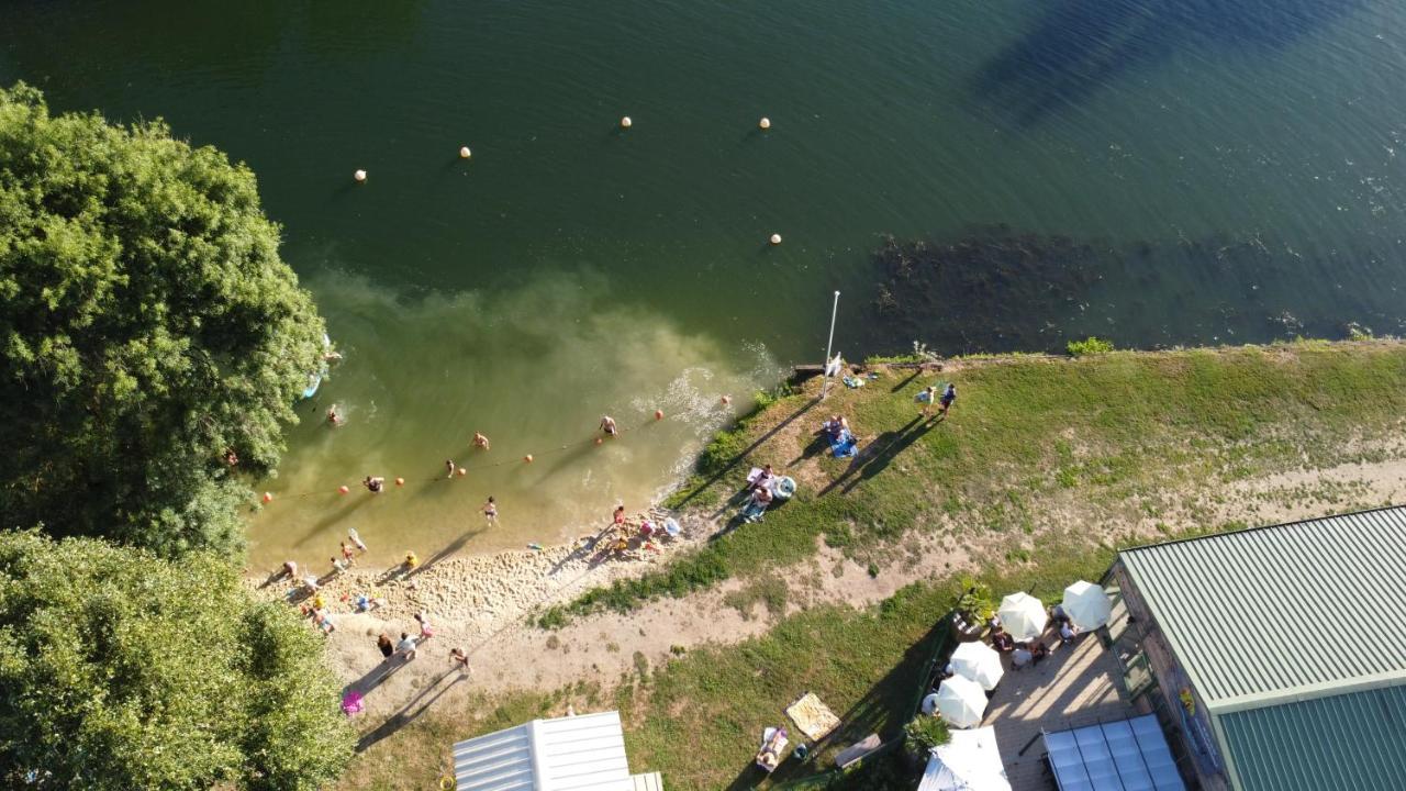 Camping Belle Riviere Chaniers Exteriör bild