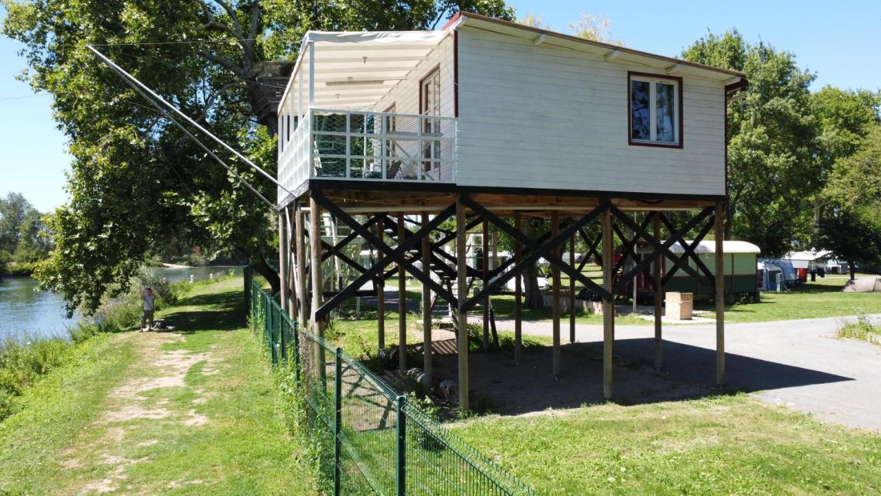 Camping Belle Riviere Chaniers Exteriör bild